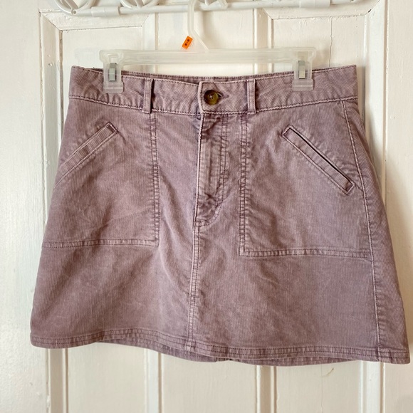 American Eagle Corduroy Skirt! - Picture 1 of 2